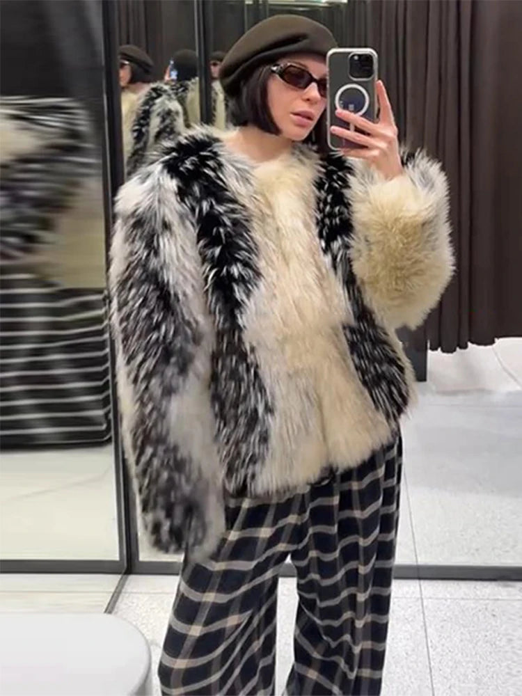 Faux Fur Patchwork Jacket Autumn 2025 Female Furry O-neck Long Sleeve Loose Coat Women's Winter Coats Fashion Ladies Outerwears