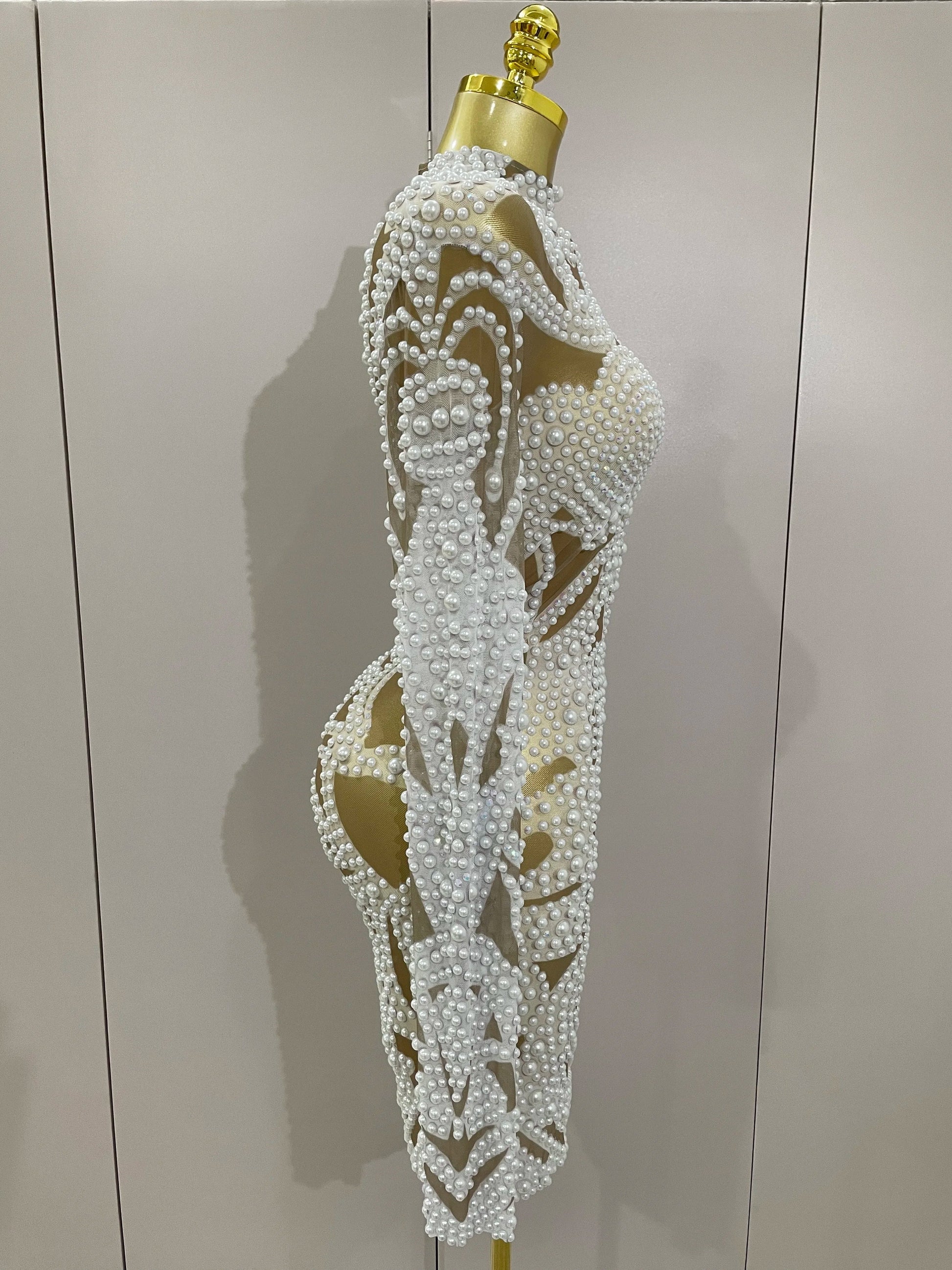 High-end Elegant Evening Gown AB Rhinestones Pearls Luxury Long Sleeves Mesh Dress Women Cocktail party Wedding Costume