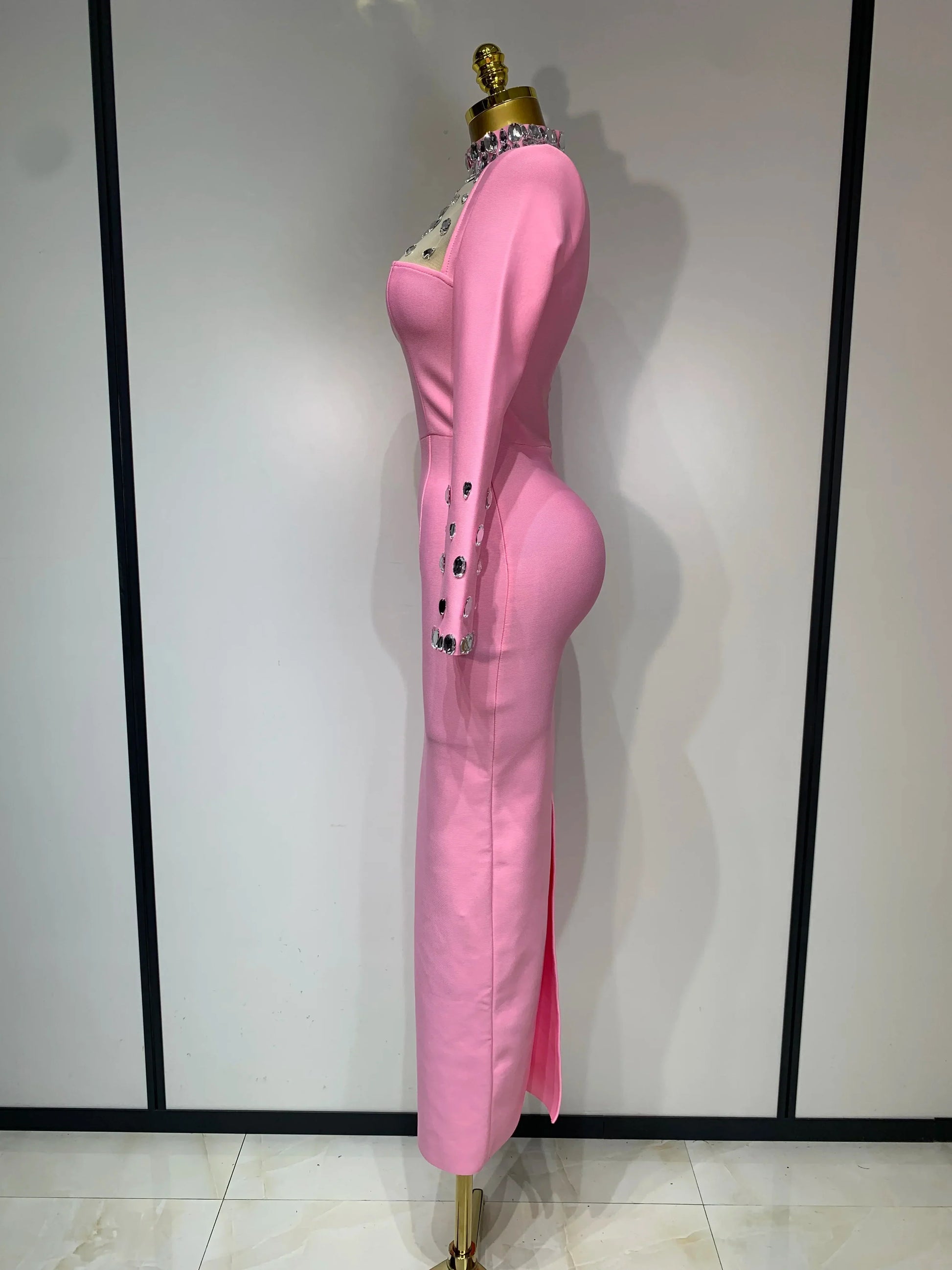 New Arrival Luxury Birthday Dresses Diamond Long Sleeve Pink Bodycon Bandage Dress Women Wedding Evening Prom Gowns