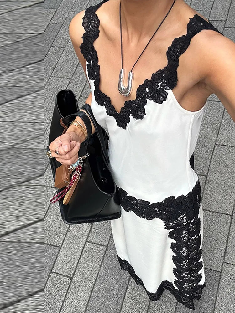 Lace Patchwork Vest Long Skirt Suits Women Glamorous Spaghetti strap Deep V Sleeveless Backless Top High Split Skirts New Outfit