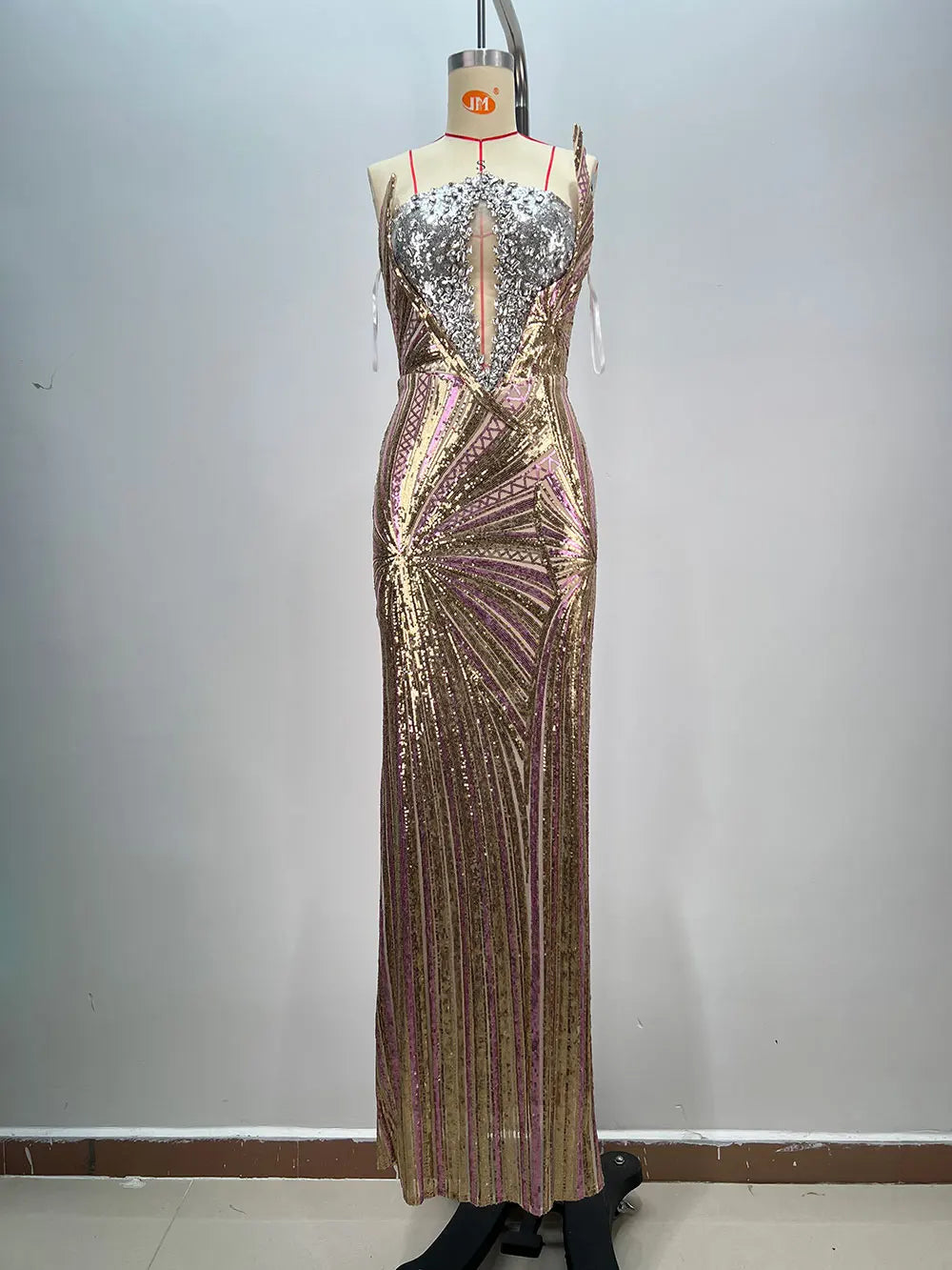 2024 Sexy Women'S Light Luxury Nail Bead Patchwork Sequin Maxi Dress Strapless Sleeveless Bodycon Backless Long Dresses Vestidos Khaki