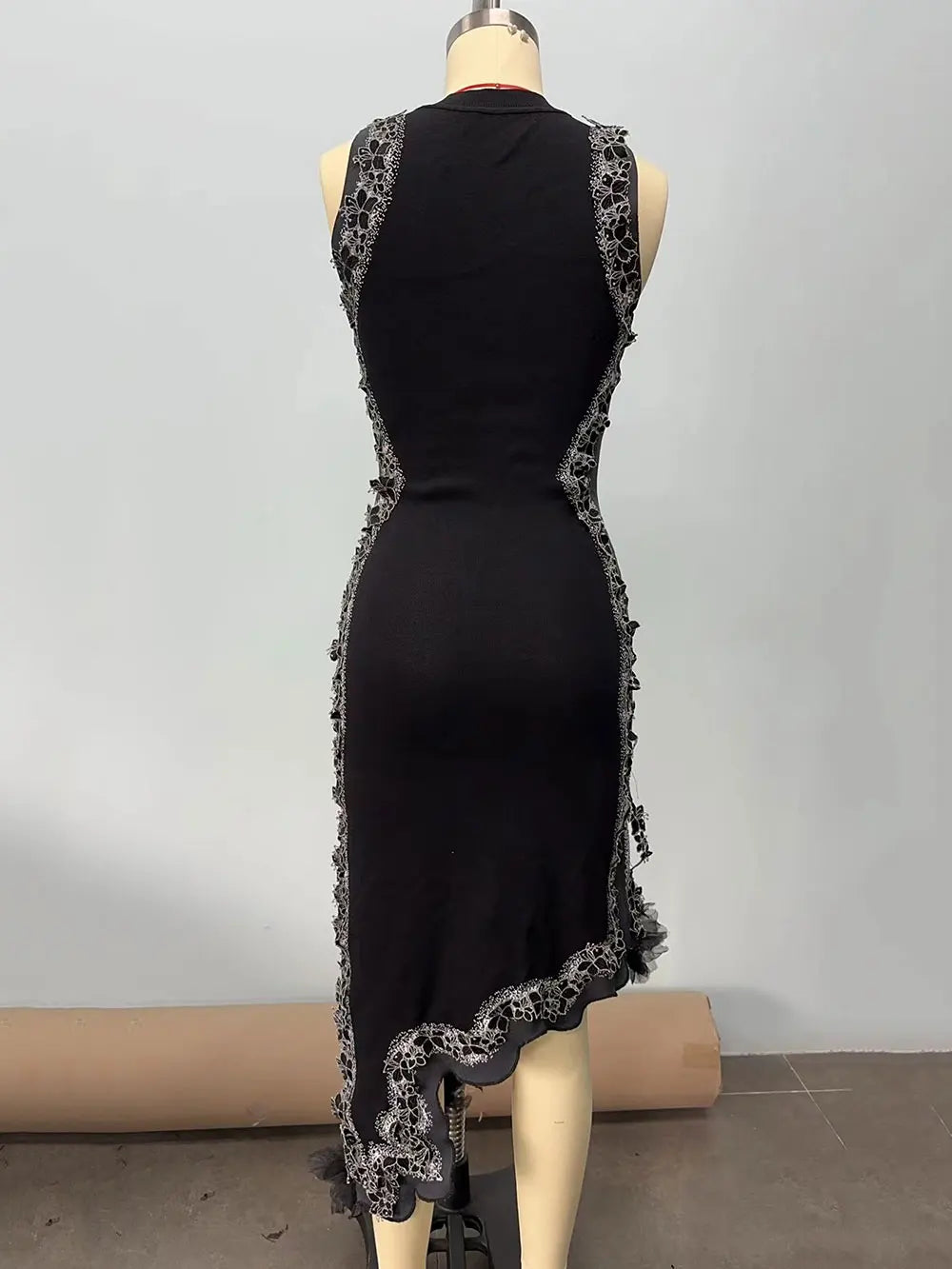 2024 Chic Women Heavy Industry Embroidery Patchwork Bandage Dress O-neck Sleeveless Bodycon Asymmetric Midi Dress Party Vestidos