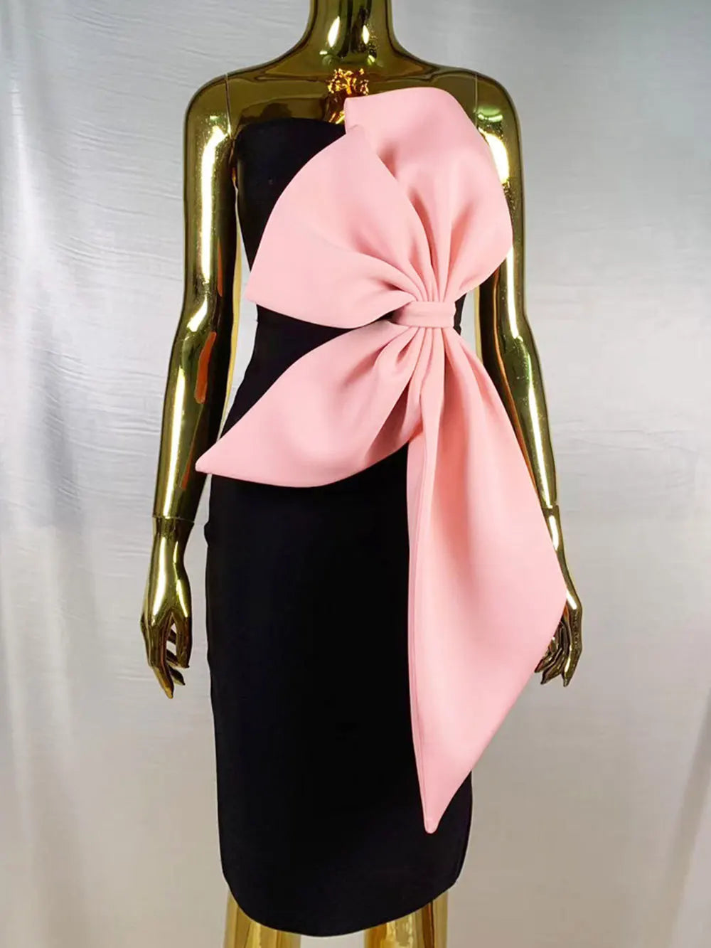 2025 Elegant Women's Bow Design Bandage Dress Strapless Sleeveless Bodycon Backless Knee length Dresses Evening Party Vestidos black