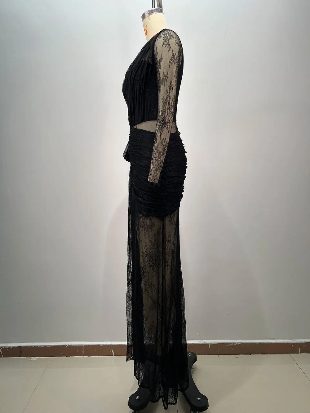 Women's Light Luxury Lace Maxi Dress Diagonal Collar Lace Long Sleeve Bodycon Draped Split Sexy Long Dresses Party Vestidos