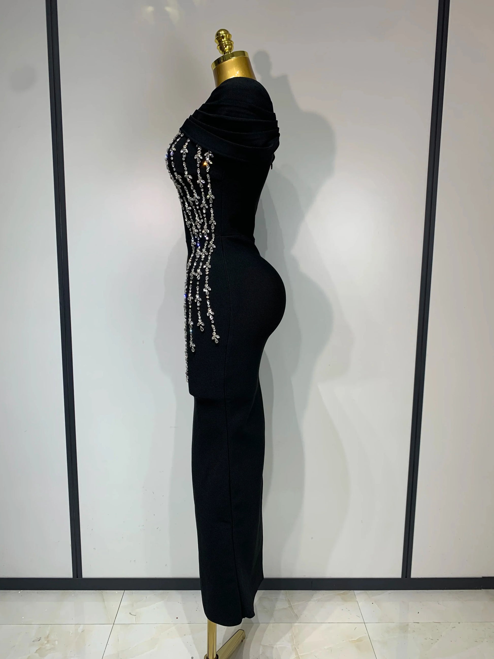 Women Black Red Long Bodycon Bandage Dress 2025 Luxury Rhinestone Evening Party Celebrity Elegant Club Wedding Guest Dresses