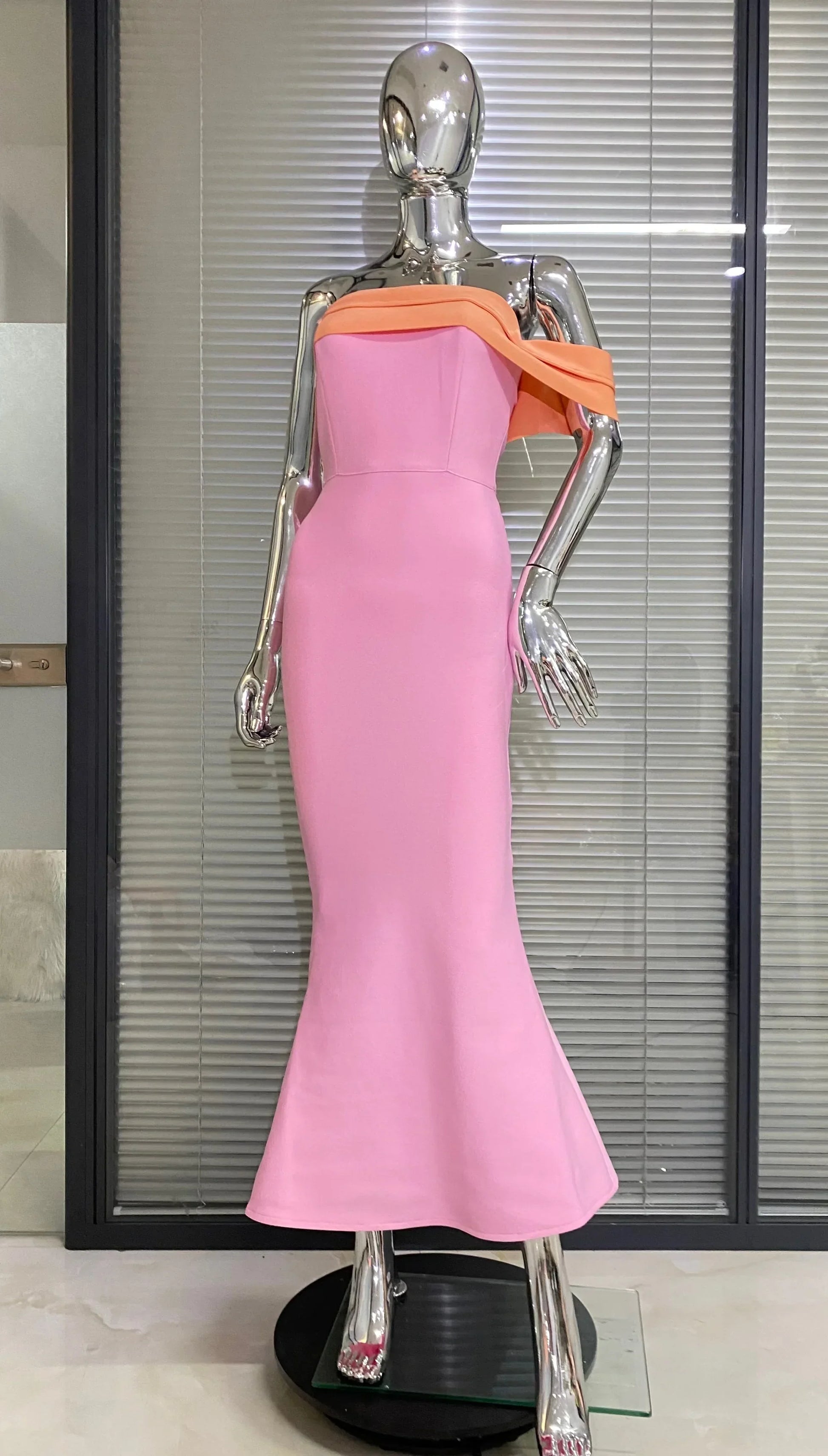 2023 New Arrival Pink Color Women Sexy Off the Shoulder Bodycon Bandage Long Maxi Dress Celebrate Evening Party Birthday Dress