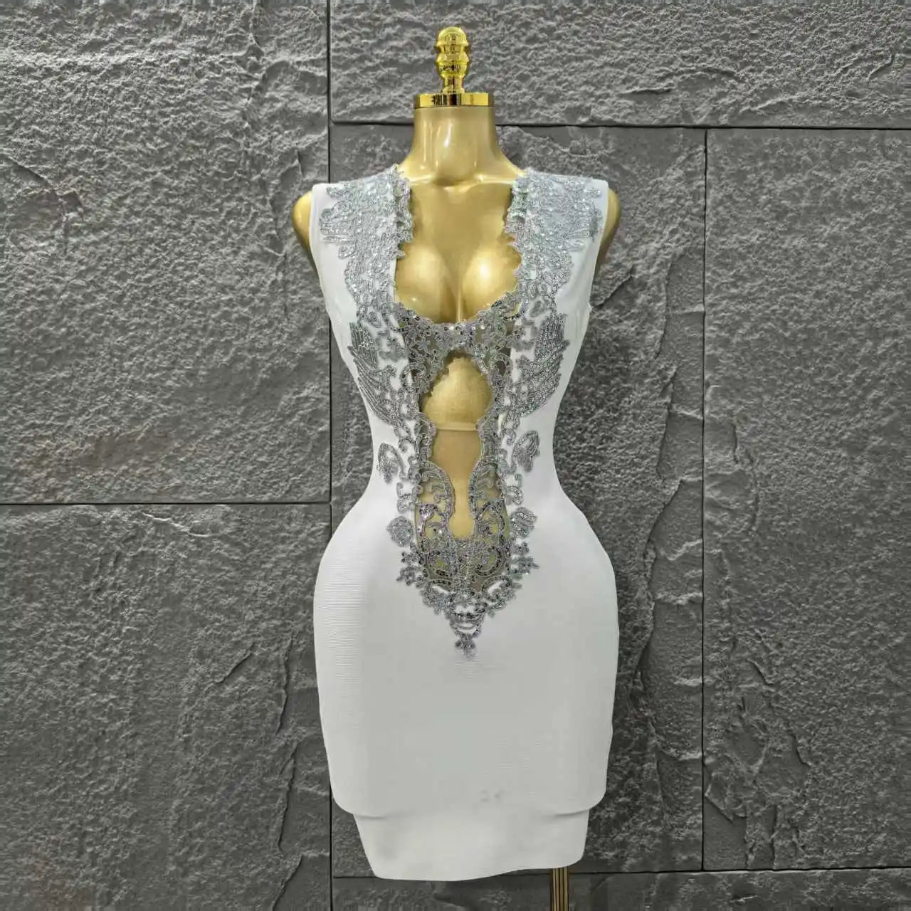 Women Sleeveless Sexy V-Neck Bodycon Mini Bandage Dress Rayon Celebrate Nightclub Party Birthday Cocktail Fashion Dress WHITE