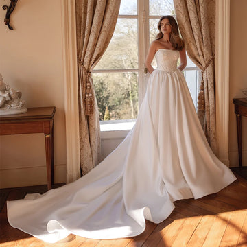 Fashion Strapless With Lace Appliques Wedding Dresses A Line Satin Bridal Gowns Sleeveless Evening Dress For Wedding Custom Made