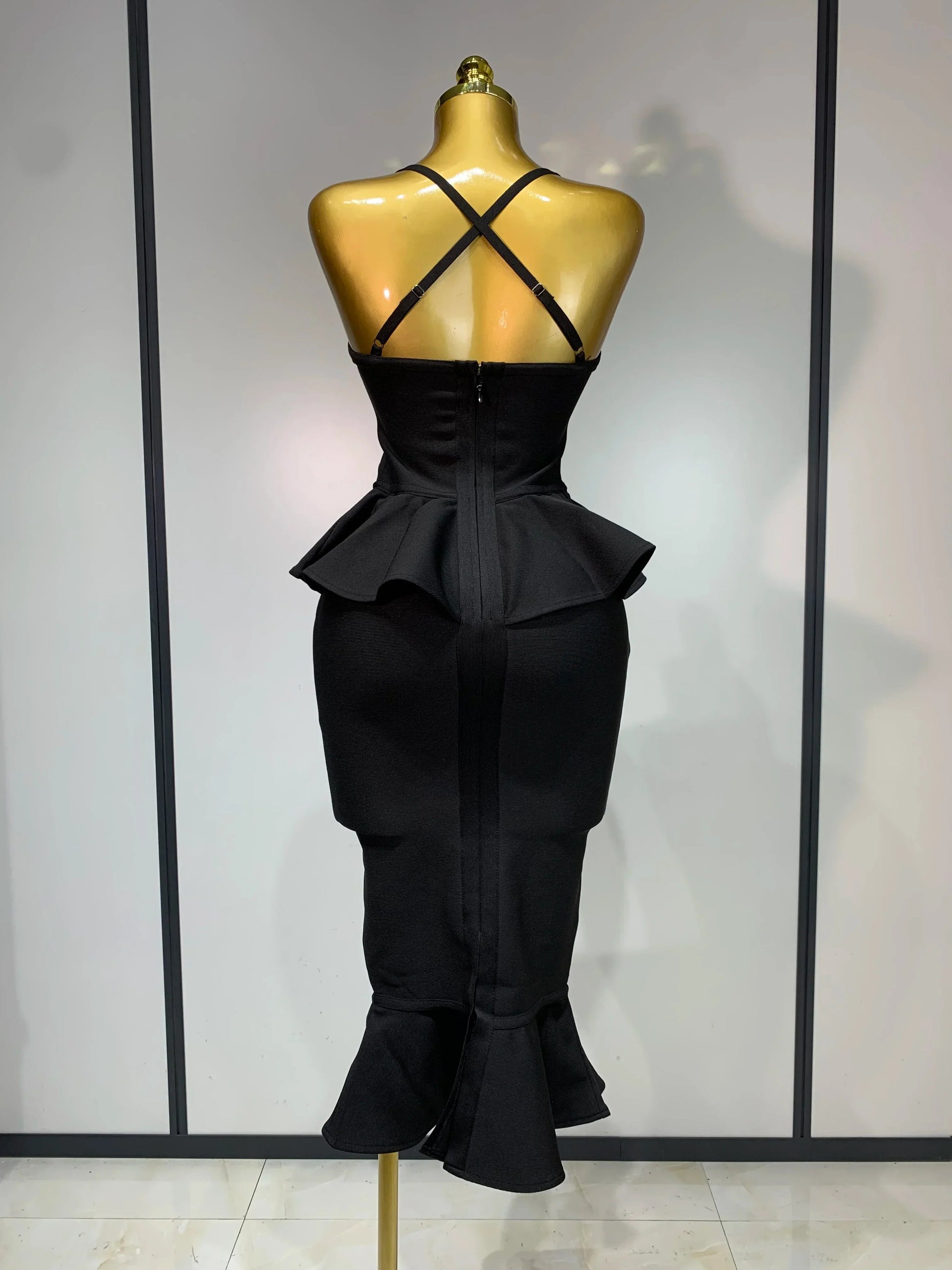 Women Sexy Backless Tierred Bodycon Bandage Dress Celebrity Elegant Evening Party Club Wedding Dress Birthday Vestido