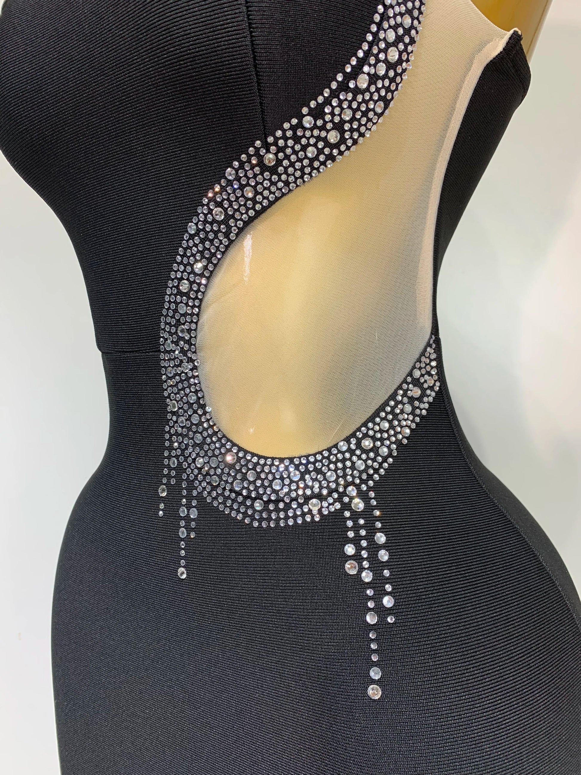 Women Sexy Rhinestone Halter Long Bandage Bodycon Dress Celebrity Elegant Evening Party Luxury Birthday Wedding Dresses