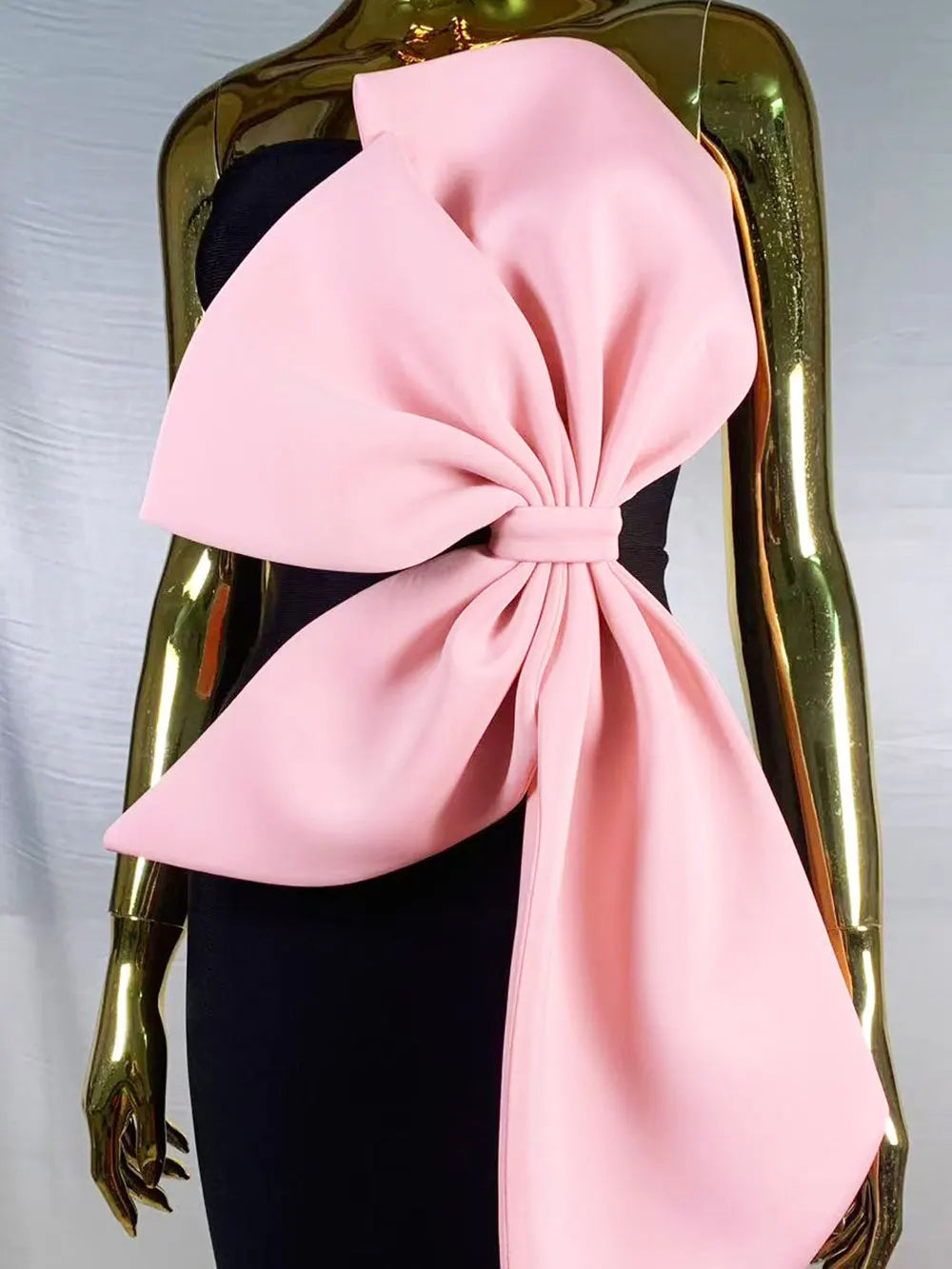 2025 Elegant Women's Bow Design Bandage Dress Strapless Sleeveless Bodycon Backless Knee length Dresses Evening Party Vestidos