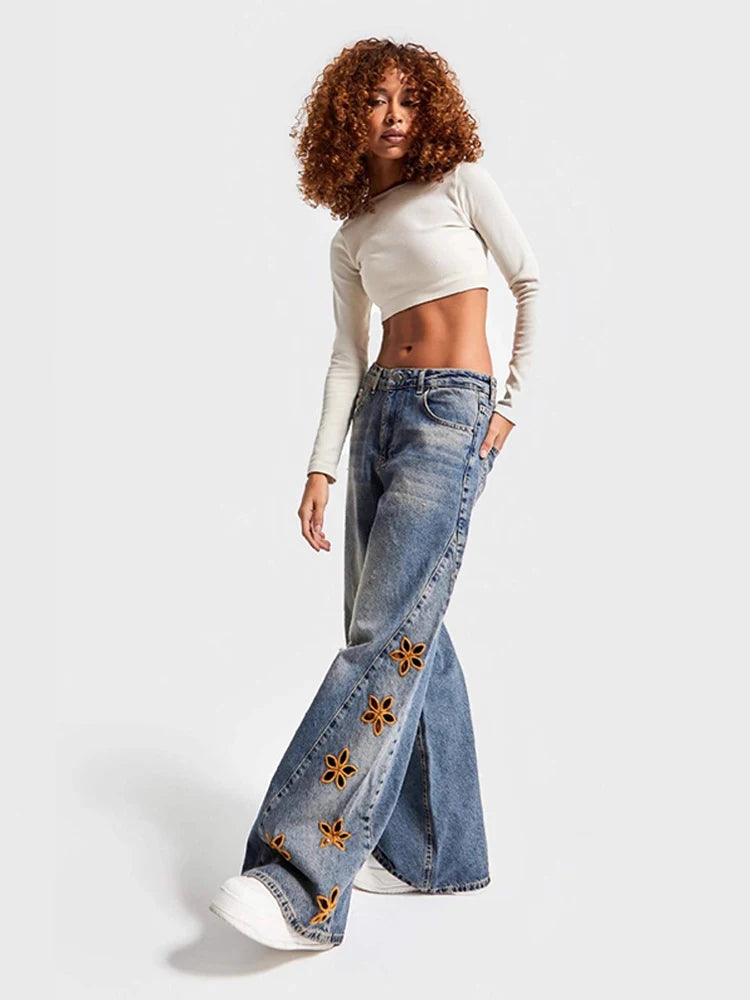 Women's Jeans High Waist Embroidery Denim Pants Fashion Female Hole Do Old Button Zipper Wide Leg Trousers Chic Lady Streetwear