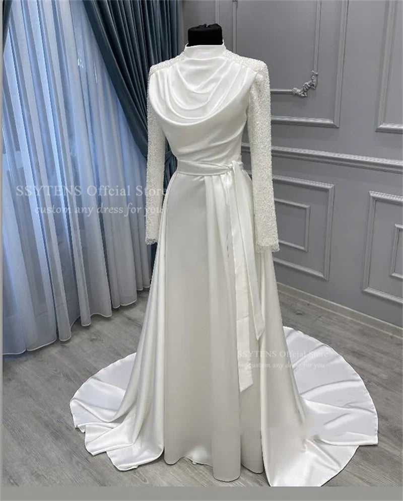 Muslim Classy Arabic Wedding Dress High Neck Beaded Bride Dresses Long Sleeves Customized Muslim Bridal Gowns Vestido De Noiva