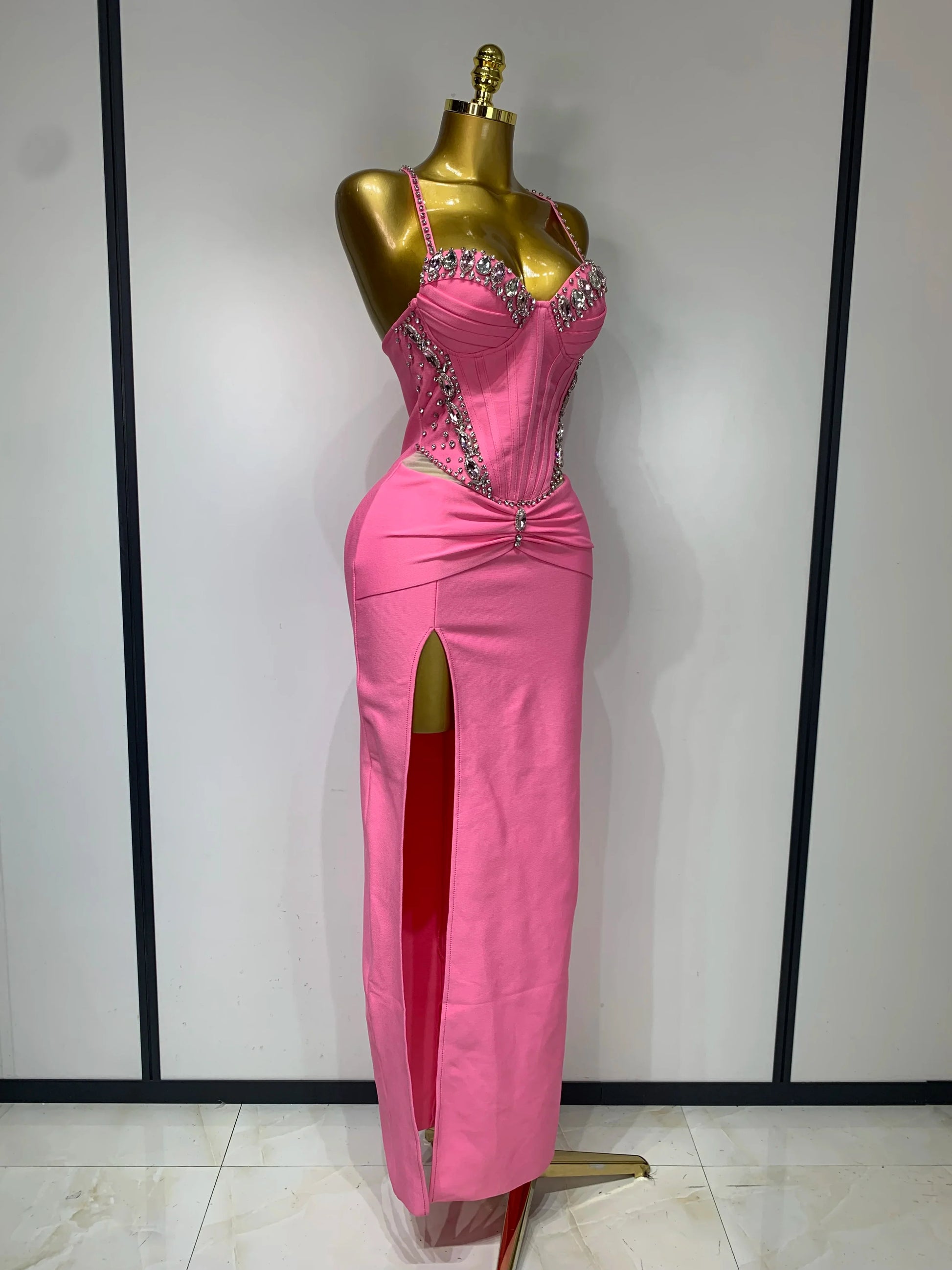 Women Sexy Backless Bodycon Sleeveless Bandage Dress Elegant Prom Gown Club Evening Party Luxury Birthday Wedding Guest Dresses