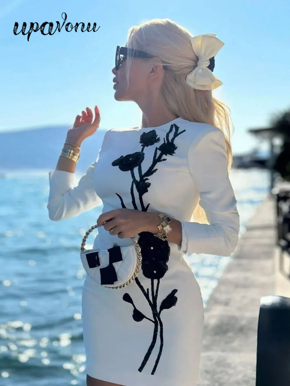 2024 Women Sequined Bead Flower Elegant Dress O-Neck Long Sleeved Bodycon Mini White Dress Celebrity Cocktail Party Vestidos