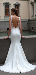Mermaid Fit-and-Flare Wedding Dress for Plus Size Brides with Curves