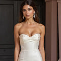 Mermaid Wedding Dress with a Figure-Hugging Fit for a Sexy Look