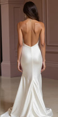 Mermaid Wedding Dress with a Figure-Hugging Fit for a Sexy Look