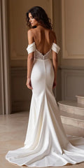Mermaid Bridal Gown with a Stunning Train for a Dramatic Entrance