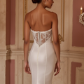 Fitted Wedding Dress with a Sleek Mermaid Silhouette