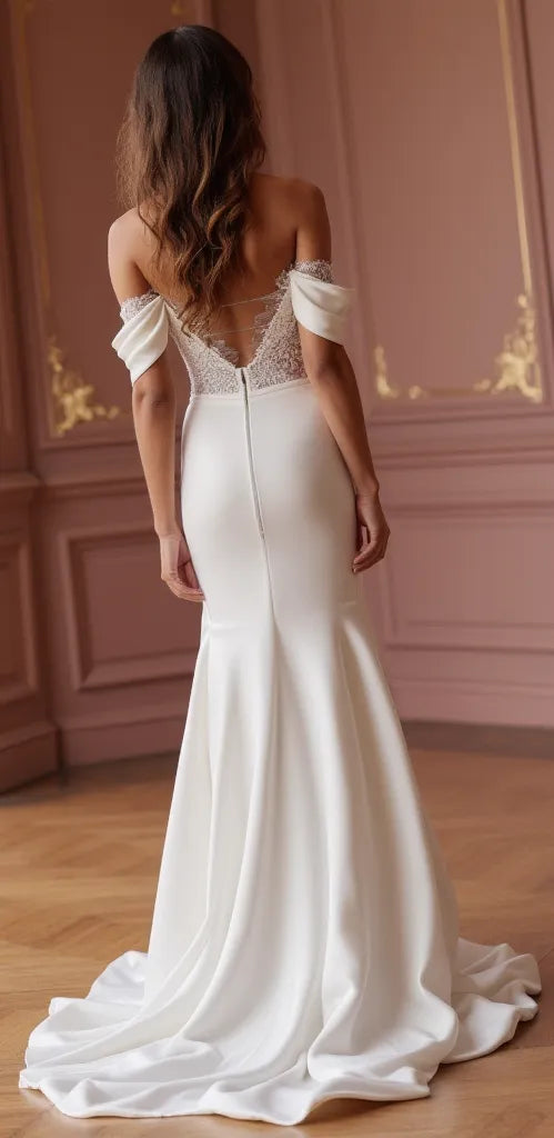 Mermaid Fit-and-Flare Wedding Dress for an Elegant and Feminine Look