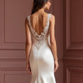 Mermaid Fit-and-Flare Wedding Dress with a Sleek and Chic Fit