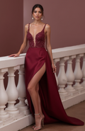 Timeless Evening Gown and Prom Dress with a Floor-Length Skirt for a Dramatic Look