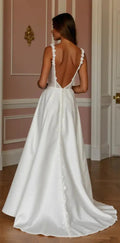 Fishtail Wedding Dress with a Stunning Silhouette for Modern Brides