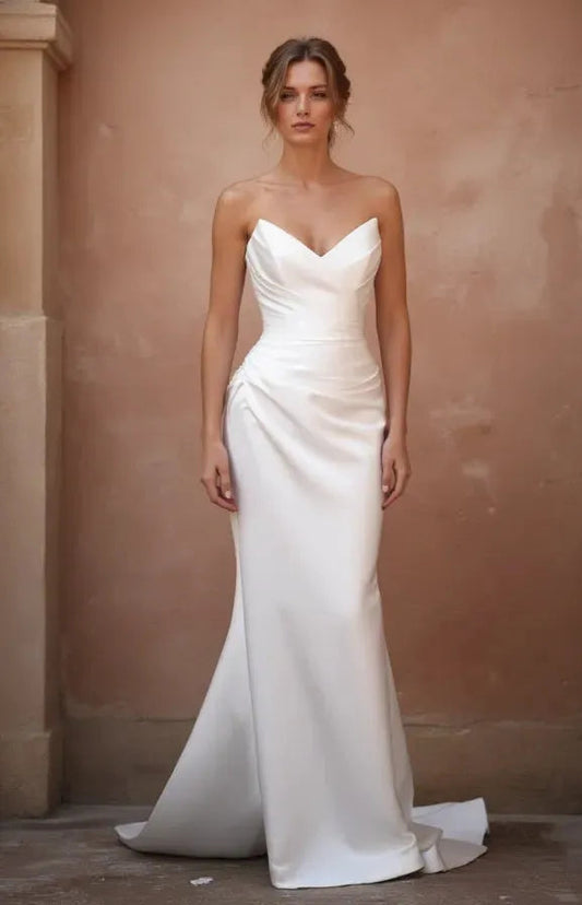 Mermaid Trumpet Wedding Dress with a Dramatic Flair for Brides