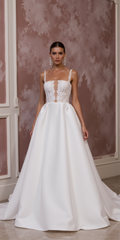 Timeless Elegance: Lace and Satin Wedding Gown with a Regal Silhouette