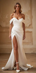Fishtail Wedding Dress with an Open Back for a Sophisticated Look