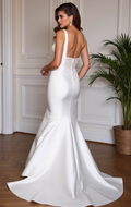 Mermaid Wedding Gown with Intricate Beading for a Touch of Luxury